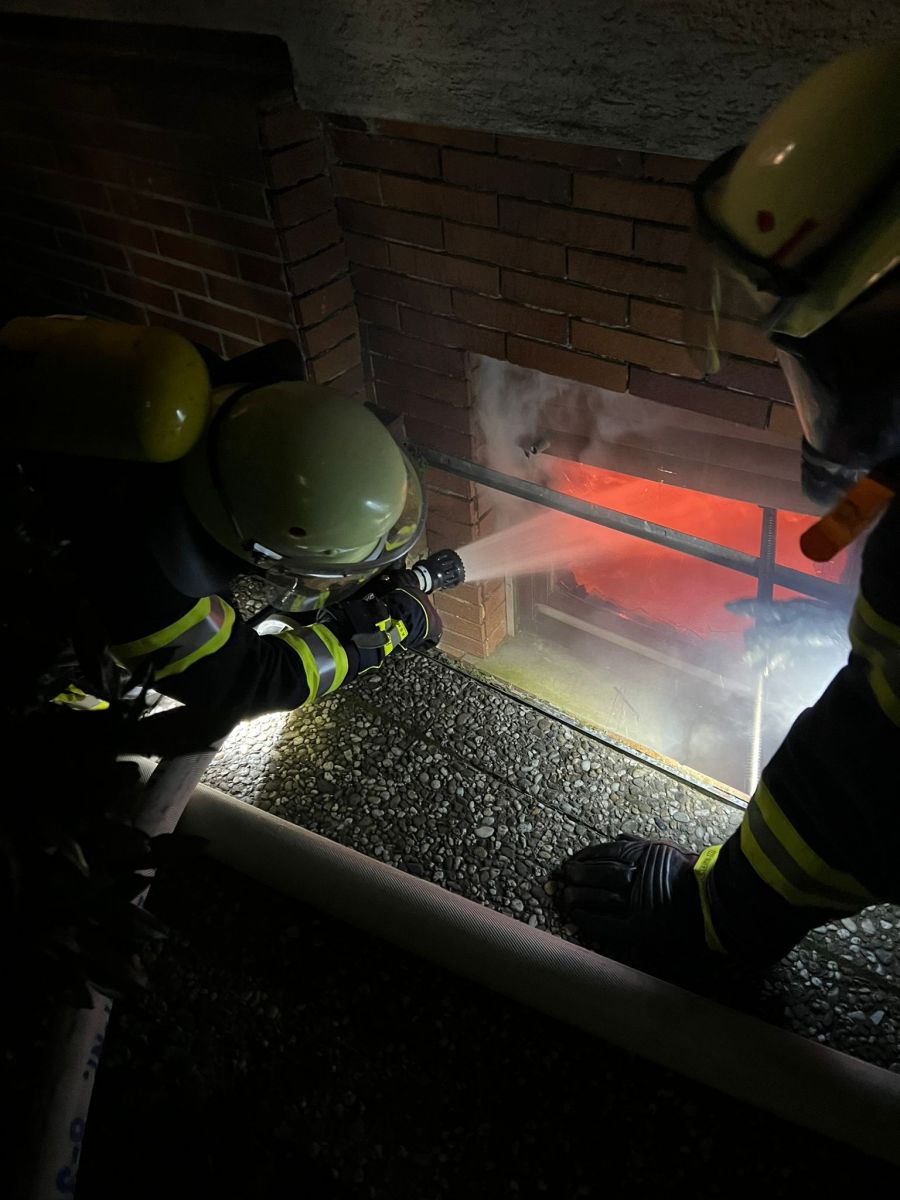 Mehr über den Artikel erfahren F 2 Y – Kellerbrand